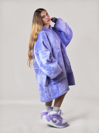 Cozy Purple 🦄 – Oversized Hoodie Blanket