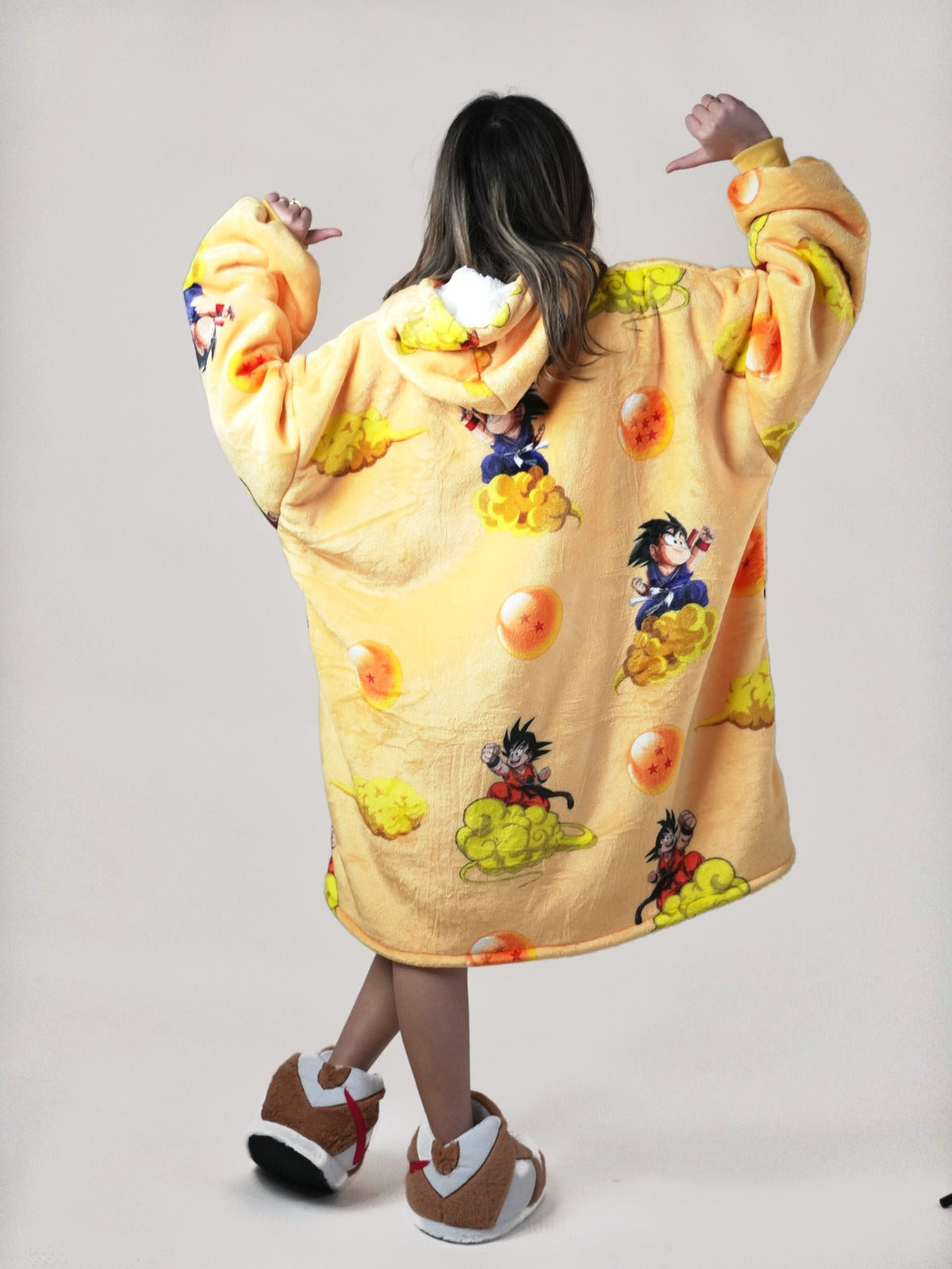 Cozy DragonBall 🐉 – Oversized Hoodie Blanket