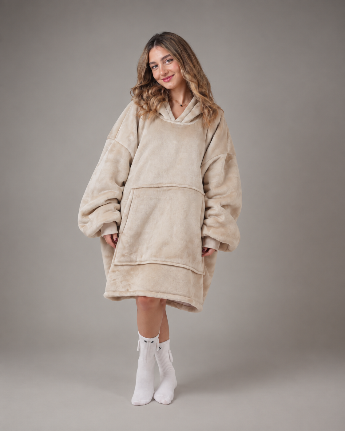 Cozy Bay 🥐 – Oversized Hoodie Blanket