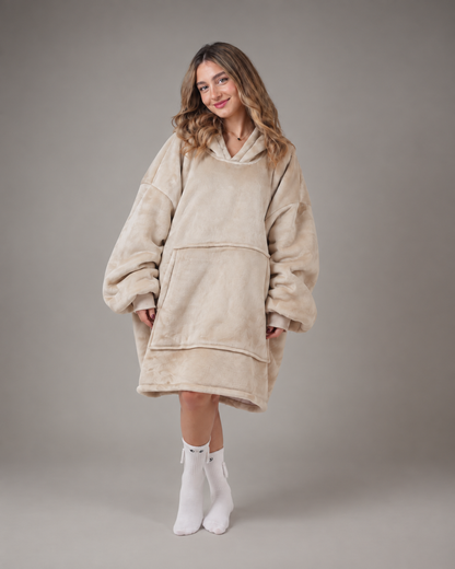 Cozy Bay 🥐 – Oversized Hoodie Blanket