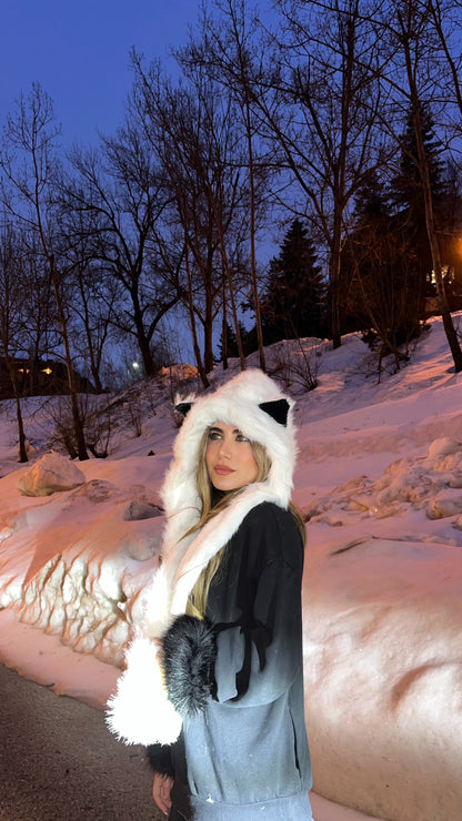 “Snow Baby” Hooded Scarf -white🤍